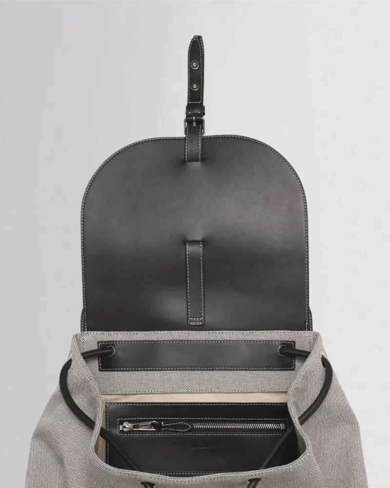 Burberry Horseferry Print Canvas and Leather Pocket Backpack - Image 6