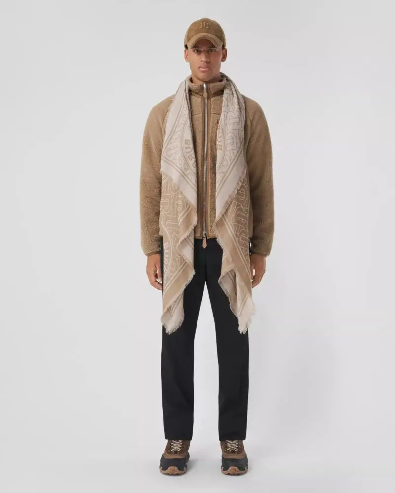 Burberry Men's Lightweight Logo Graphic Cashmere Jacquard Scarf - Image 6