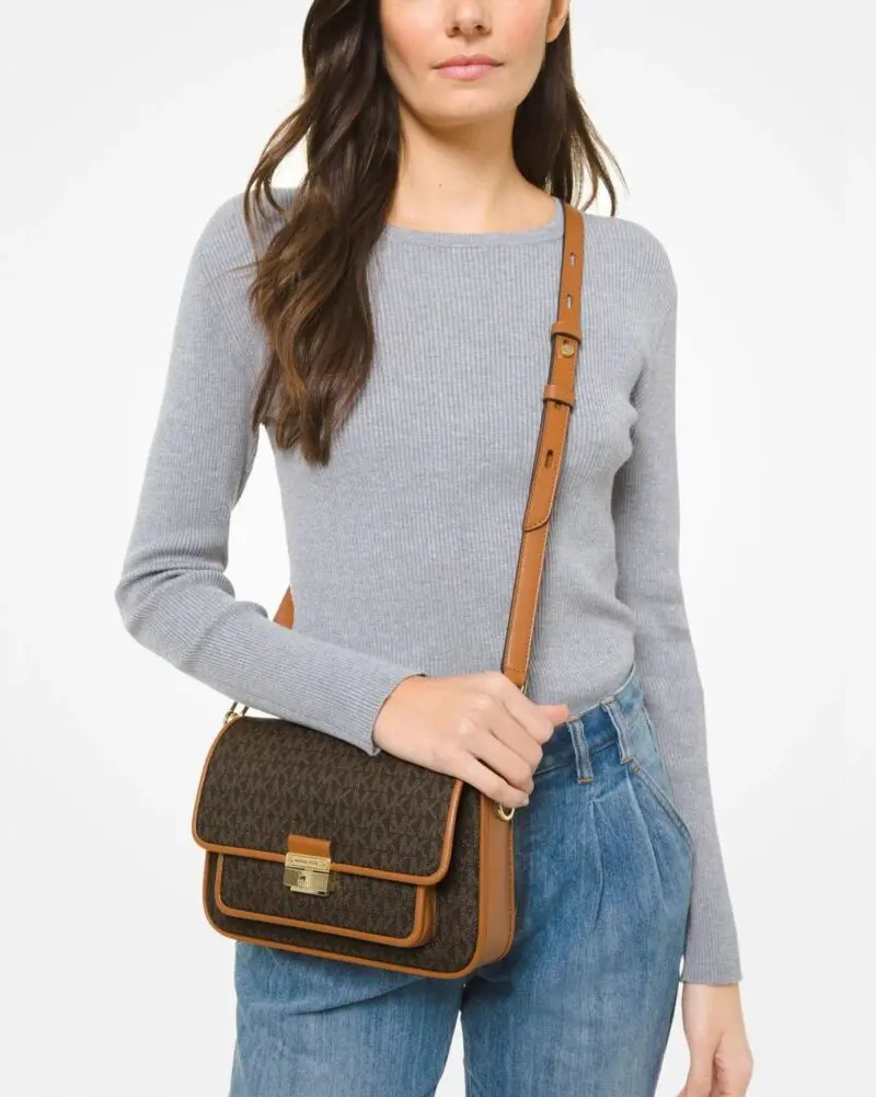 Michael Kors Bradshaw Medium Logo and Leather Messenger - Image 2