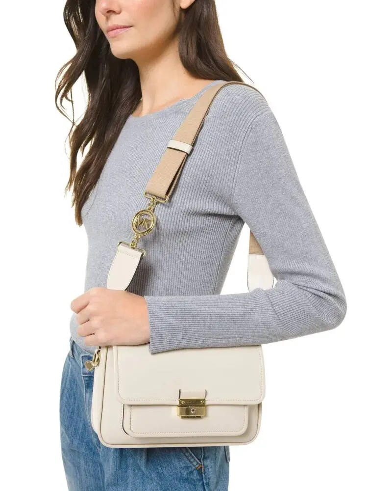 Michael Kors Bradshaw Medium Leather Messenger Bag - Image 2