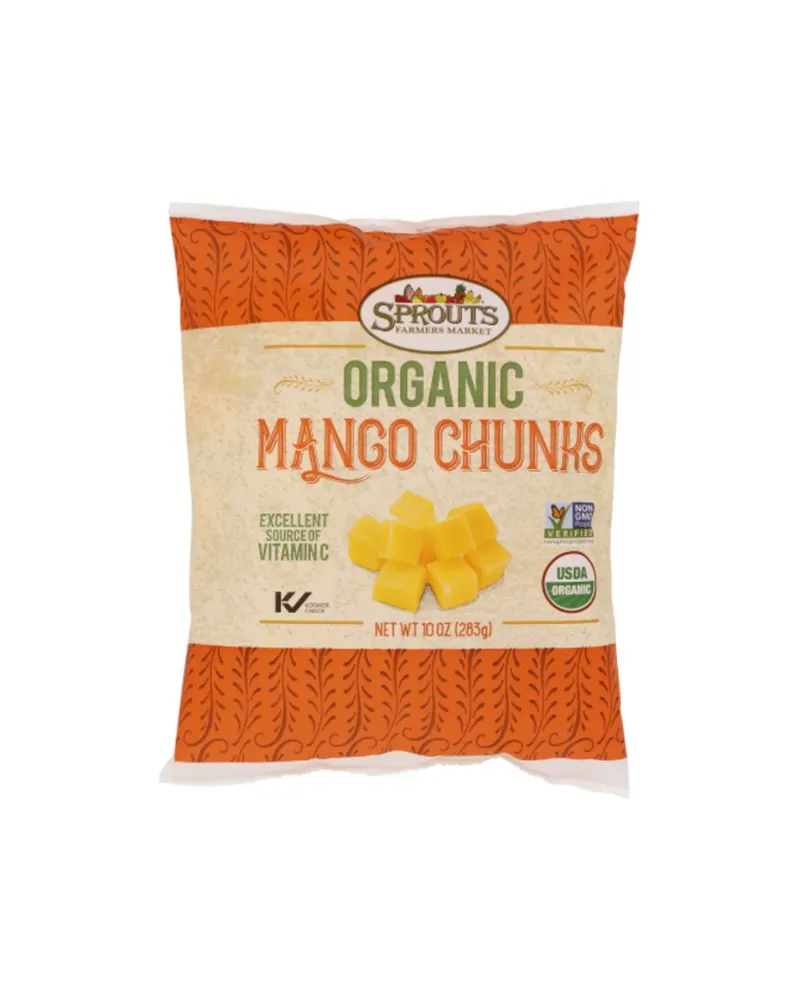 Sprouts organic mango chunks 10 oz 01