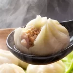 Shanghai Soup Dumpling with Pork (6) 小笼包