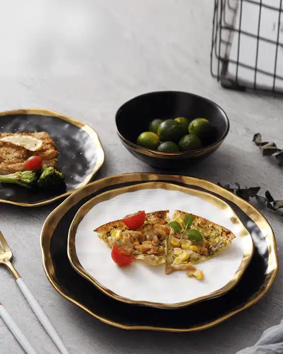 Luxury Gold Edges Ceramic Dinner Plate Set-20219624