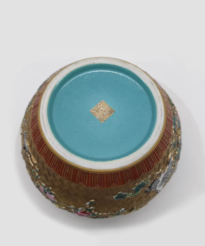 Elegant Chinese-Style Porcelain Decorative Bowl with Gold Floral & Bird Design - Image 3