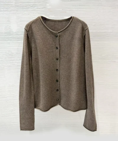 The Pure Yak Wool Fine-Gauge Knit Cardigan – Natural Taupe with Rolled-Edge Finishes